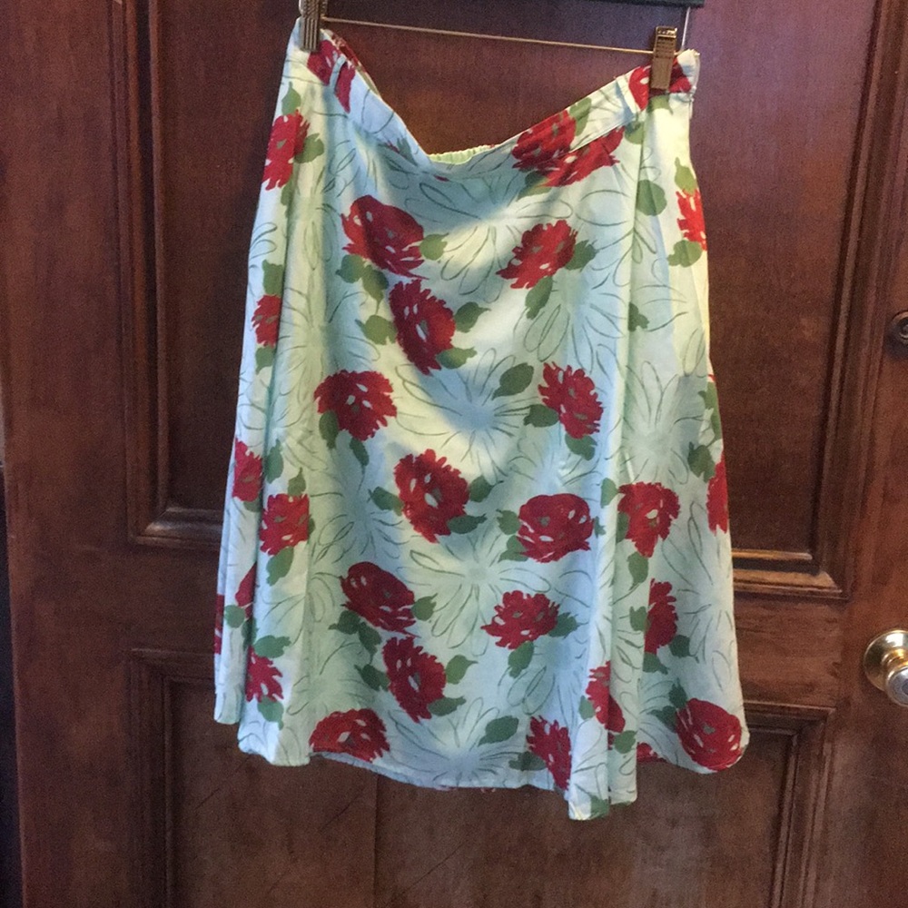 A Line skirt with POCKETS!!